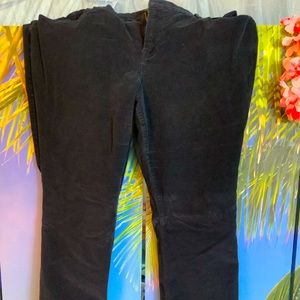 WEIGHT LOSS SALE! Brand new NEVER WORN pair of jeans! Very thick quality!